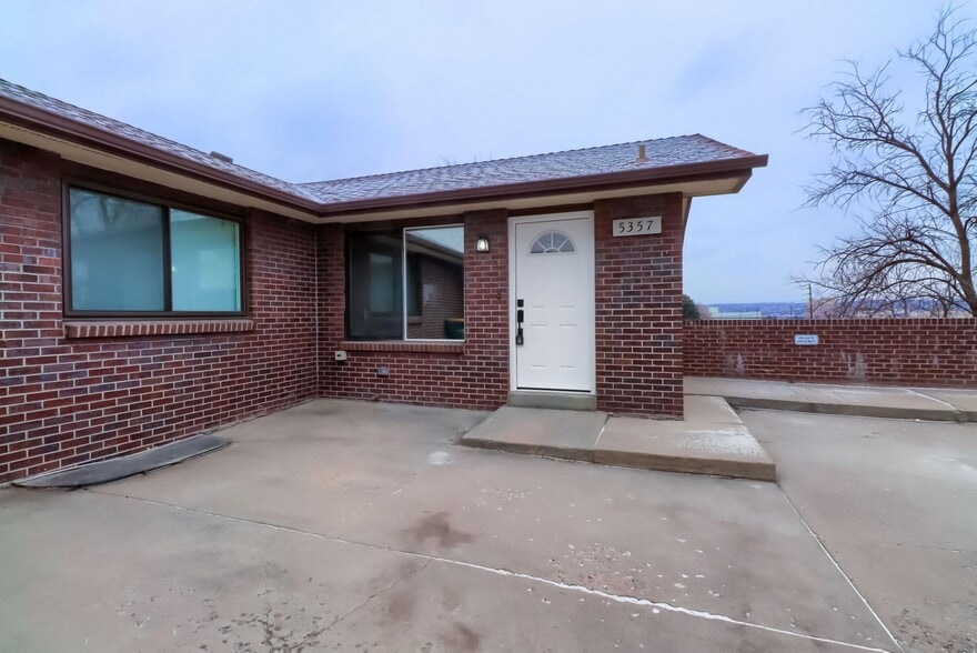 Building Photo - 5357 S Prescott St