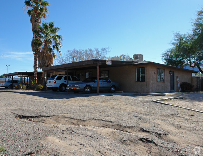 Building Photo - 1187 S Alamo Ave