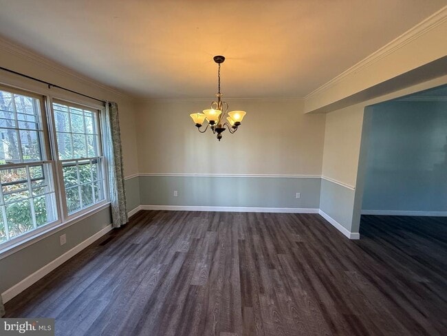 Building Photo - 3501 Majestic Pine Ln