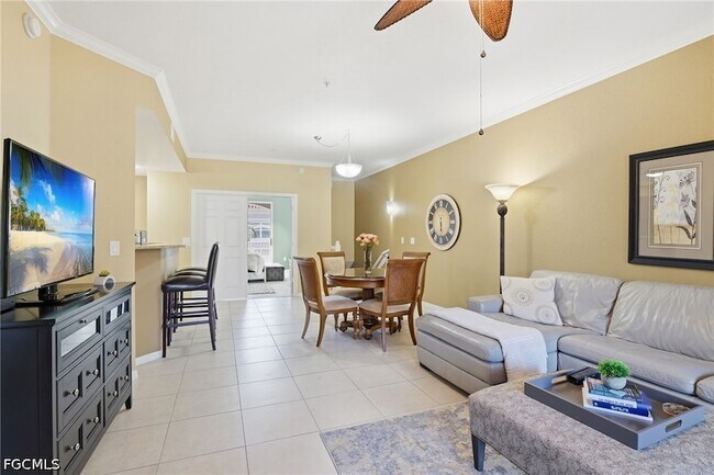 Building Photo - 8560 Violeta St