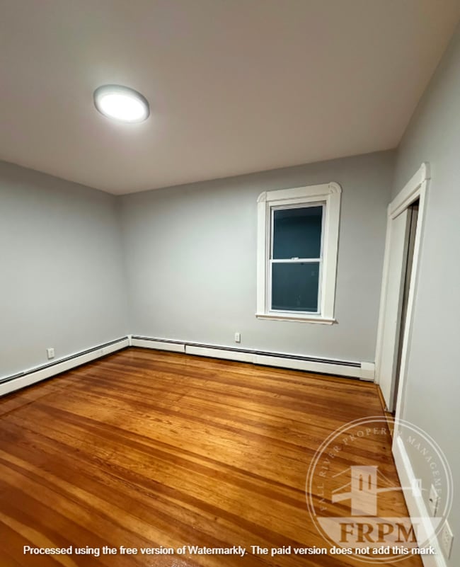 Building Photo - 318 Wood St