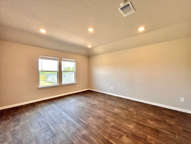 Building Photo - 13613 Rebecca Latimer Rd