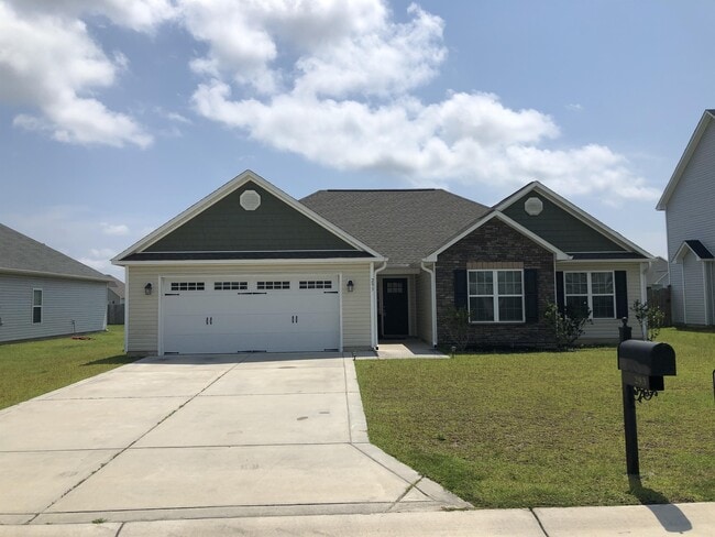 Building Photo - 293 Crossroads Store Dr