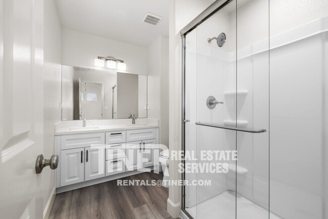 Building Photo - 1509 Bell St