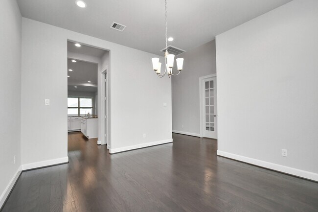 Building Photo - 3510 Harper Ferry Pl