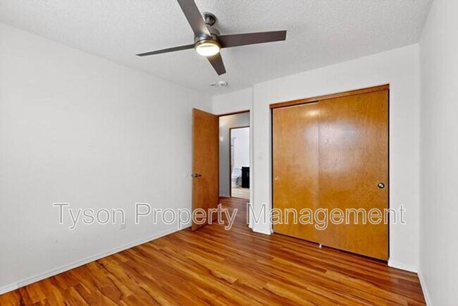 Building Photo - 10909 Pasquale Dr NW
