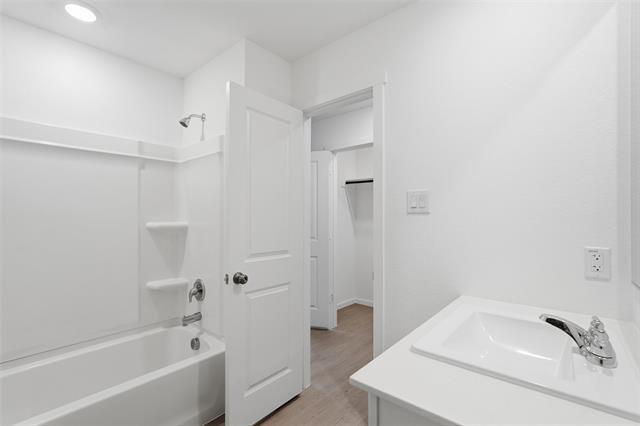 Building Photo - 419 bower dr