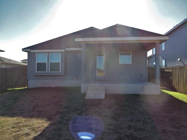Building Photo - 217 Gidran Trail