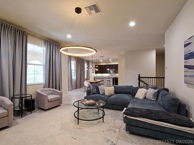 Building Photo - 1080 Community Dr