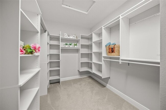 Building Photo - 997 Crosswind Ave