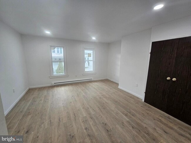 Building Photo - 509 Fairview St