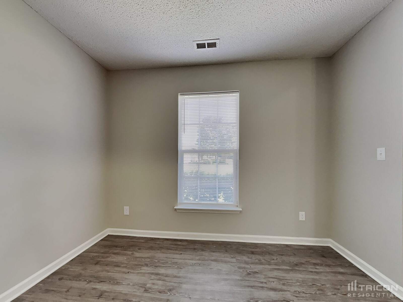 Building Photo - 5243 Moonlight Trail SW