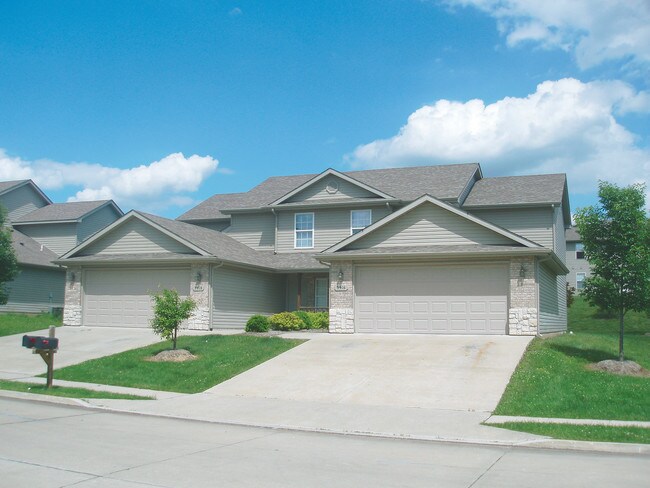 Primary Photo - Vanderveen Villas