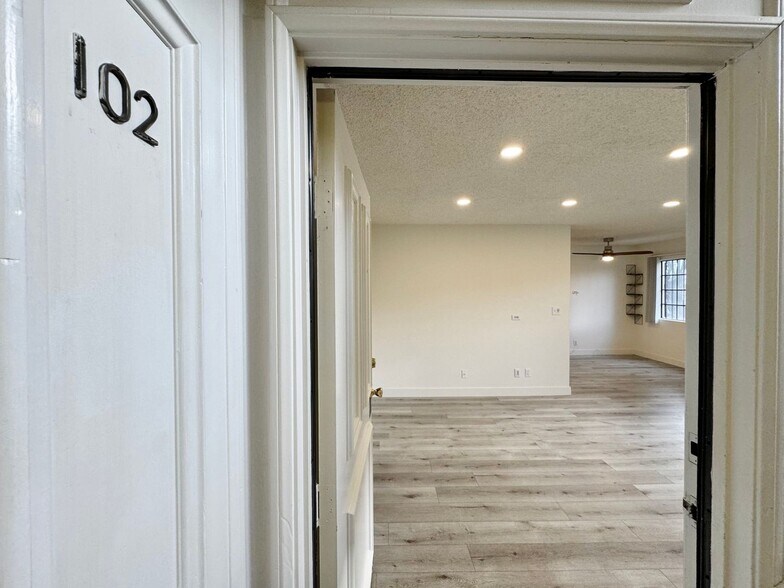 Building Photo - 3546 Hughes Ave