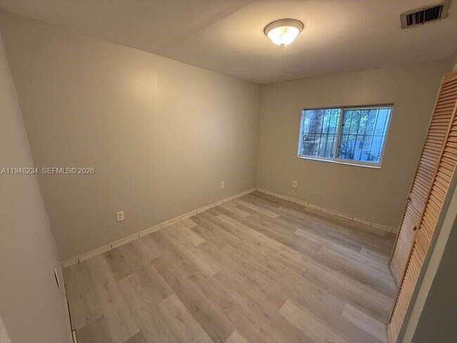 Building Photo - 8201 NW 5th Ct