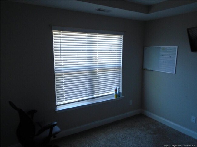 Building Photo - 2240 Mannington Dr