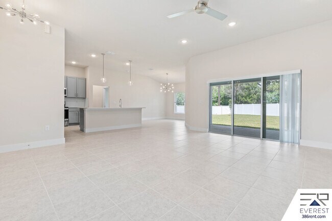 Building Photo - 3 Praver Ln