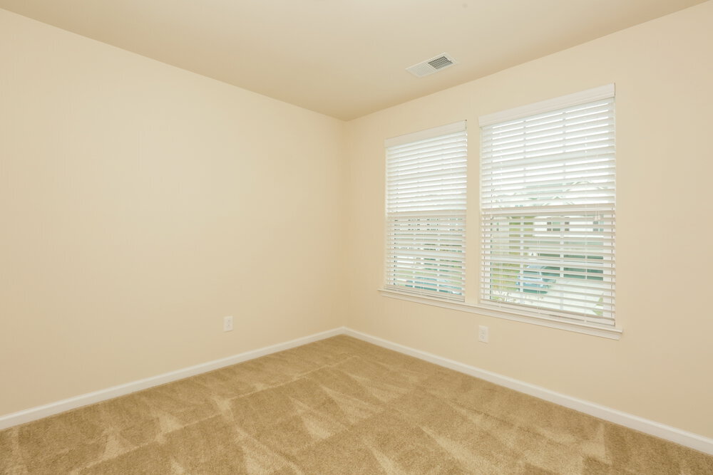Building Photo - 1291 Farm Branch Dr SW