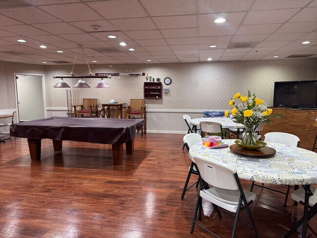 Building Photo - Horizon Towers 2Bed 2Bath Condo!!!