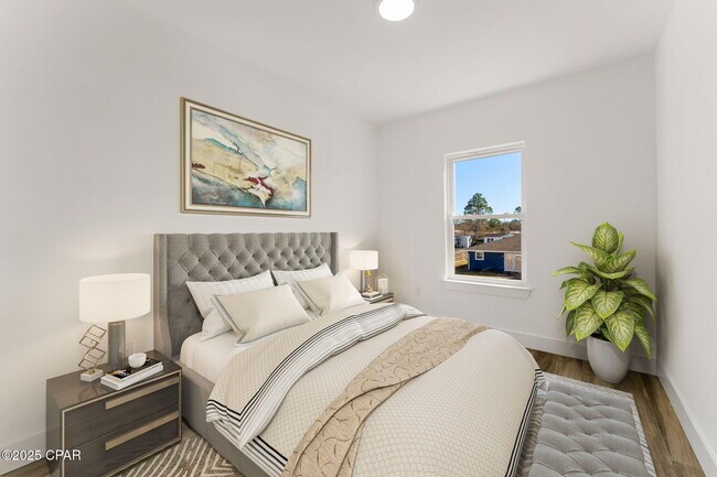 Building Photo - 7031 Patronis Dr
