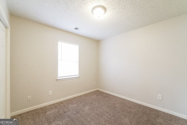 Building Photo - 1713 Graystone Dr