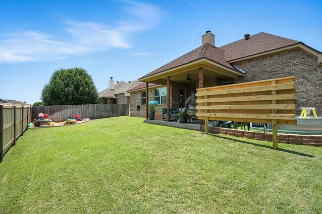 Building Photo - 7625 Tuscany Dr