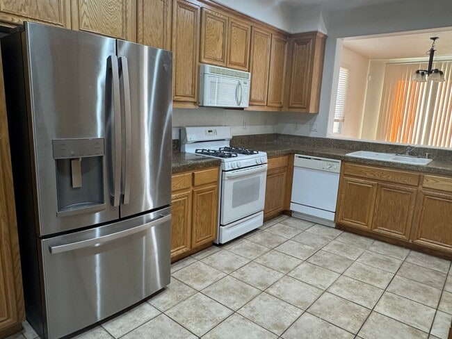Building Photo - 4317 Spring Creek Ct