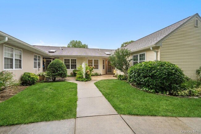 Building Photo - 21 Revere Dr