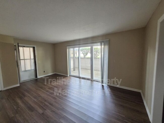 Building Photo - 5801 Woodson Dr