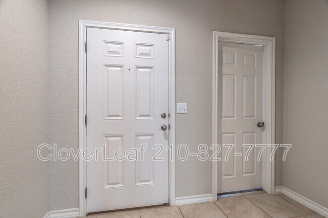 Building Photo - 10326 Rosalina Lp