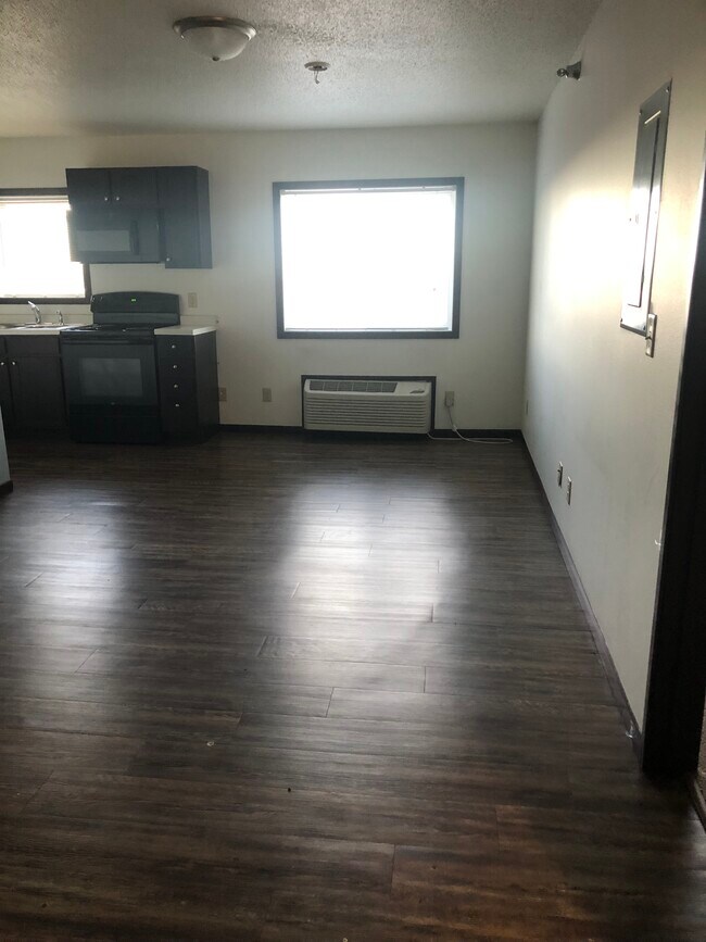 Building Photo - KJT Place - West Acres