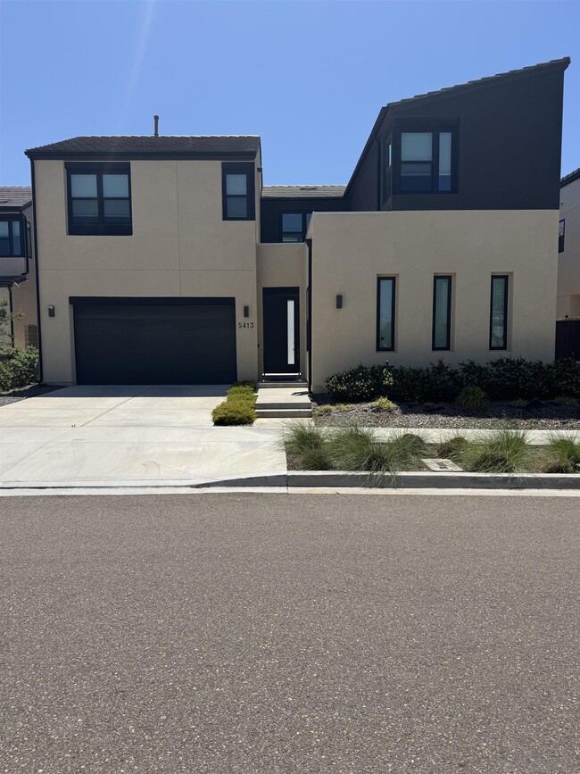 Primary Photo - 5413 Sparkling Shores Dr