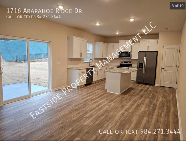 Building Photo - 1716 Arapahoe Ridge Dr