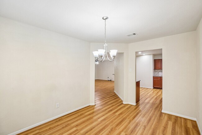 Building Photo - 21127 Fox Orchard Ct