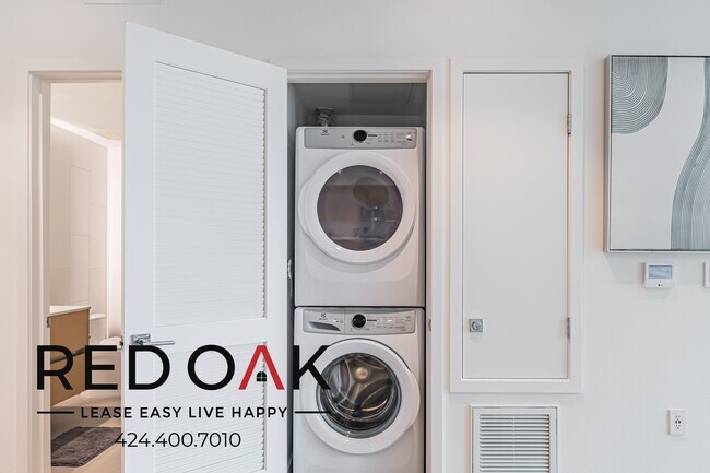 Building Photo - 1550 Lincoln Blvd