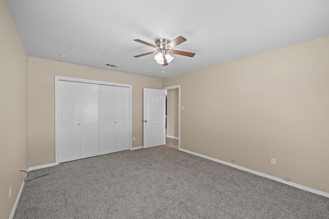 Building Photo - 2304 Cedar Bayou Rd