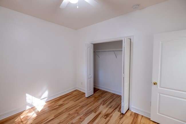 Building Photo - 3510 Gardenview Way