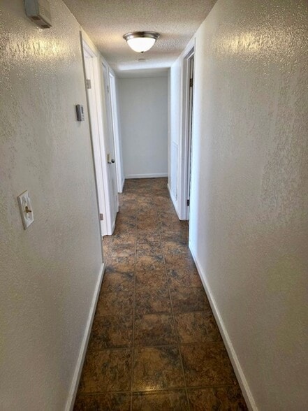 Building Photo - 32200 Cathedral Canyon Dr
