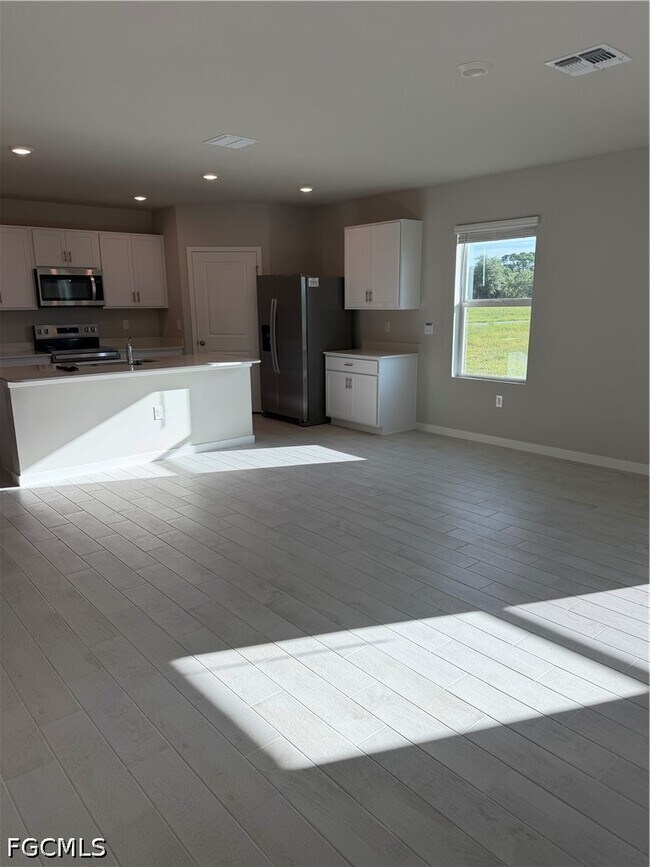 Building Photo - 5293 Mulsanne Wy