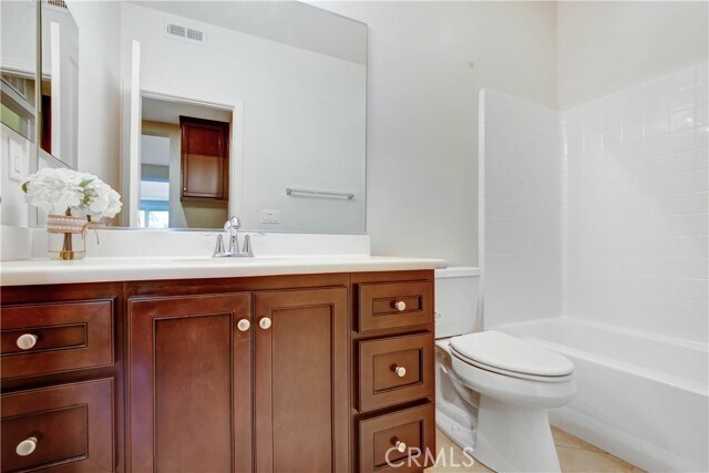 Building Photo - 12366 Hollyhock Dr