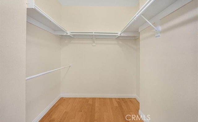 Building Photo - 6011 E Queens Dr