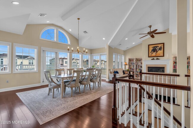 Building Photo - 2 Tradewinds Ln