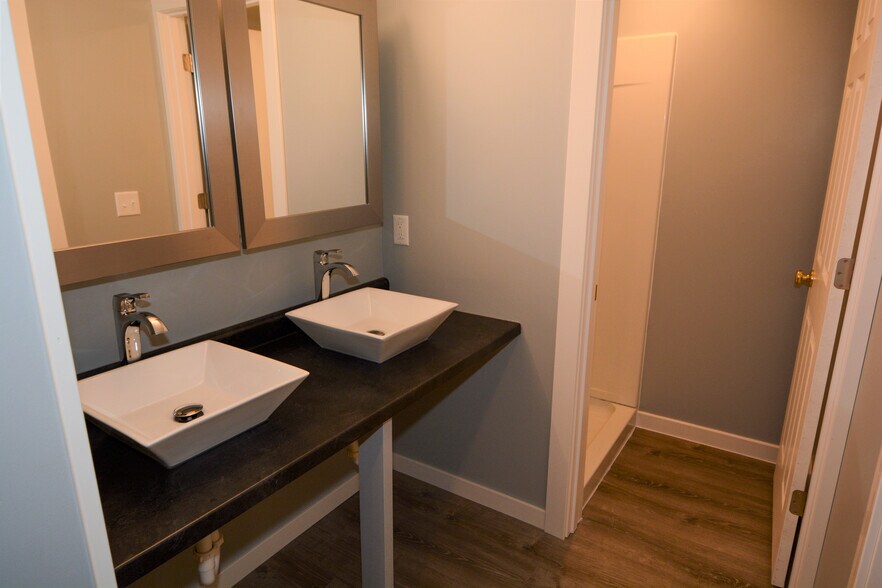 Basement Bathroom - 1100 15th Ave SE