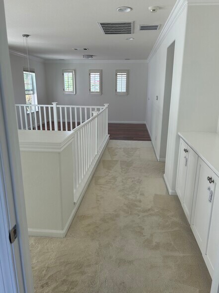 Upstairs Foyer - 2553 McLaren Ln