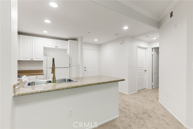 Building Photo - 2257 Watermarke Pl