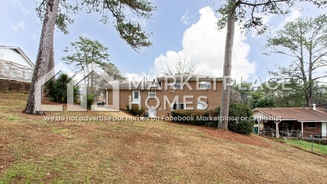 Building Photo - 2795 Pendant Pl