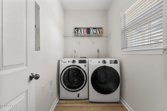 Building Photo - 200 Sandestin Ln