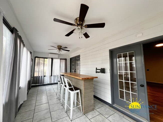 Building Photo - Custom home at the end of a large cul-de-sac in South Crestview!