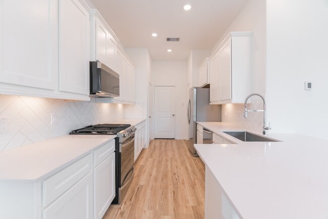 Building Photo - 546 Dry Fork Ln