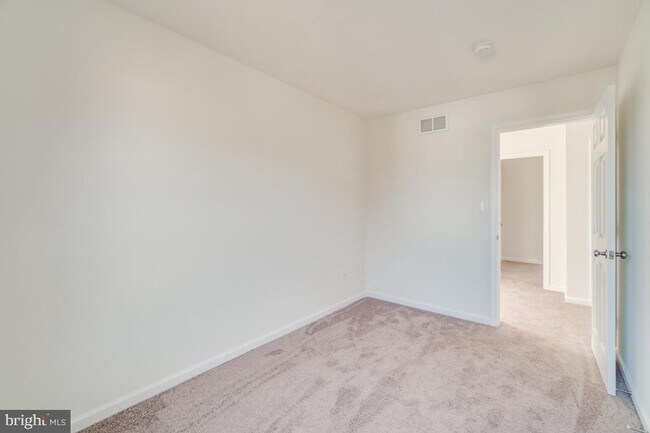 Building Photo - 2926 Sorrell Ct